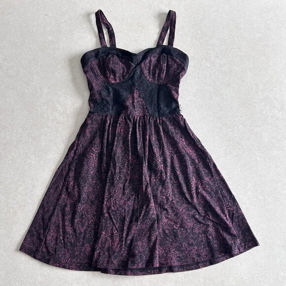 Topshop Burgundy Eyelash Lace Dress ASO Katherine Pierce / Elena Gilbert - Picture 3 of 7